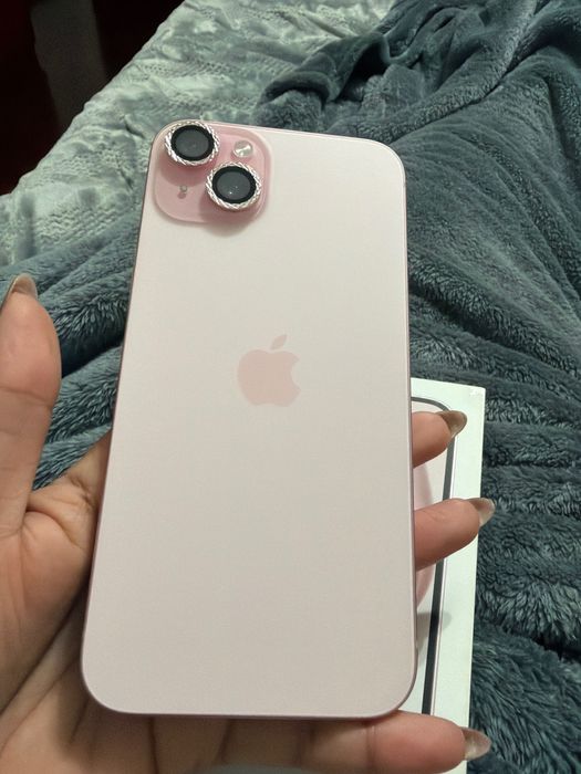 iPhone 15 plus 256g Rosa