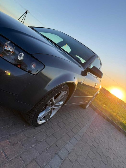 Audi A4 B6 2002r 1.9 TDI 130km