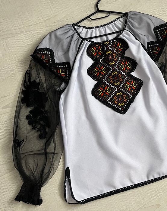 Вишиванка жіноча