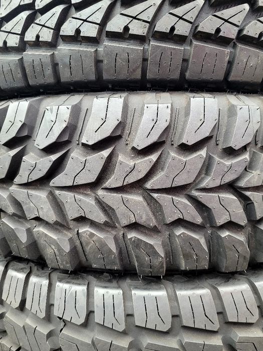 Шини дли джипов 215 225 235 245 265 65 70 15 16 17 18 AT  MT Болотяні