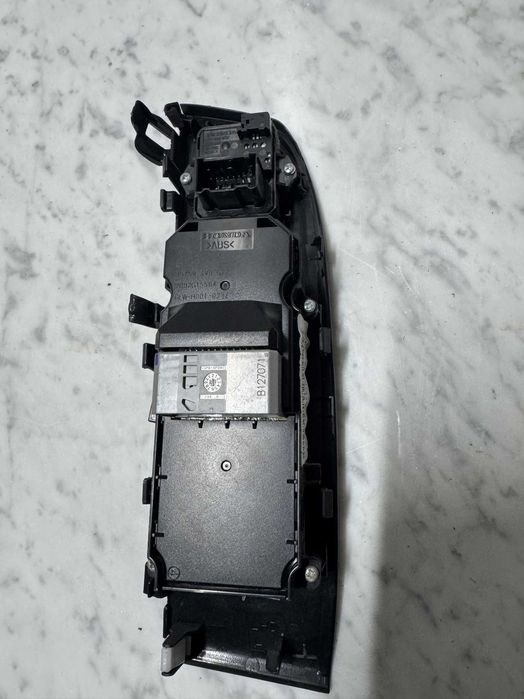 Przełącznik szyb panel sterowania HONDA CIVIC IX