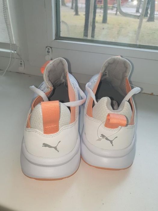 Продам кросівки puma