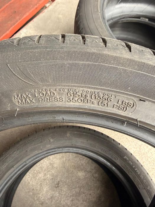 Komplet opon letnich Michelin 224/45 R17 (1 uszkodzona)