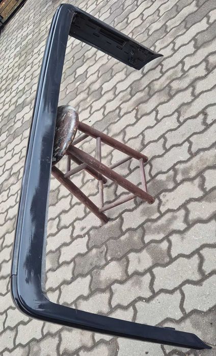 Zderzak Tylny BMW E30 SERIA3 (82-94r.) Szeroka Lampa Oryginalny KLASYK