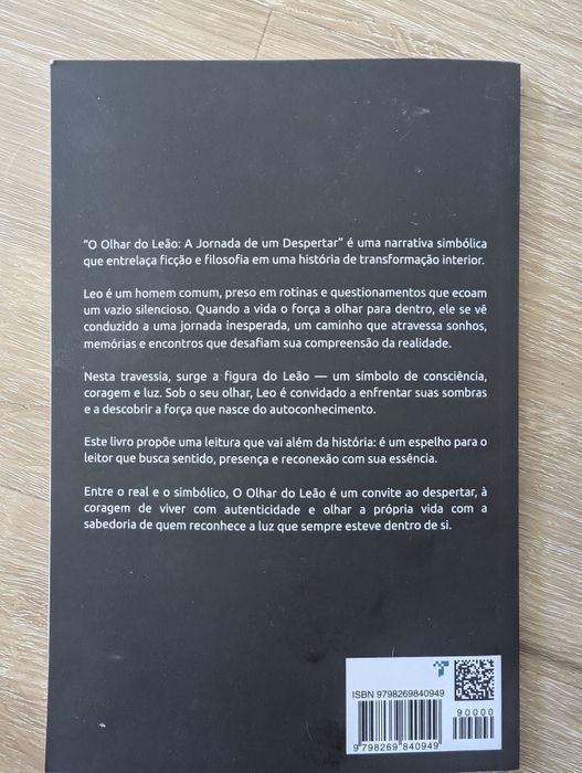 Livro: O olhar do leão