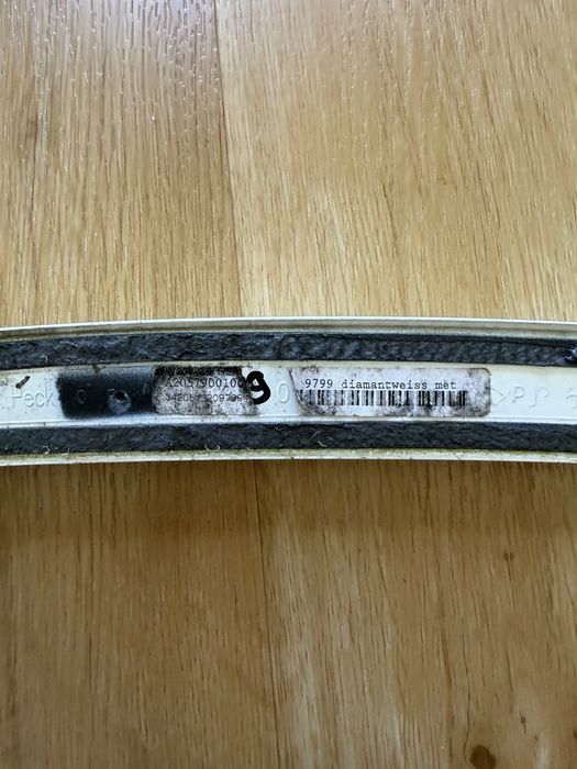 Spoiler Aileron Mala Mercedes Classe C W205 (Branco Pérola)