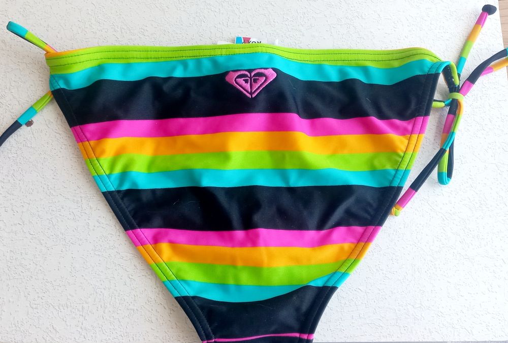 Bikini ROXY, nowe z metką