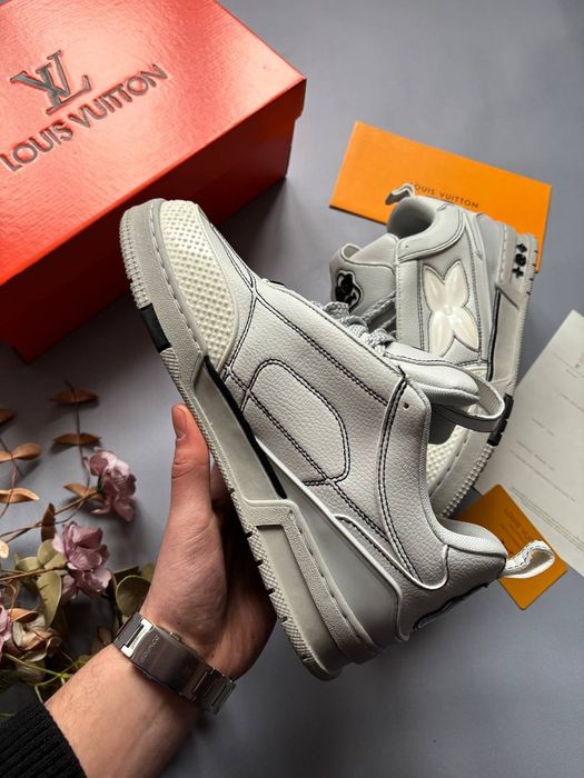 Louis Vuitton Skate Grey