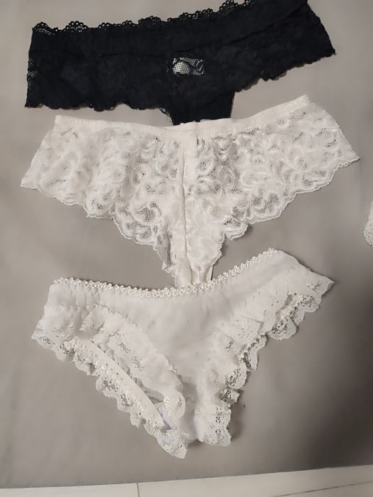 Комплекти та інша  білизна