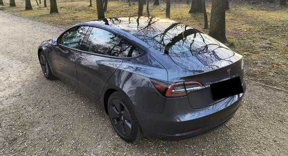 Tesla model 3 2022 Long range