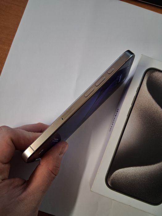 iPhone 15 Pro 256GB Natural Titanium – IDEALNY, 90% baterii