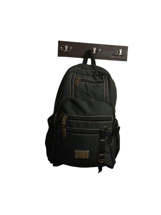 Pojemny plecak materiałowy Or&Mi o pojemności około 25 litrów