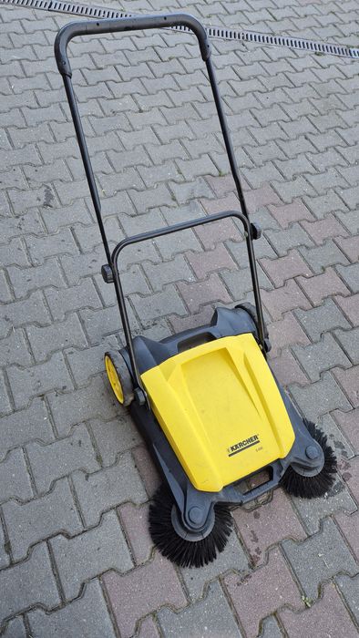 Zamiatarka karcher s650 uszkodzone rolki