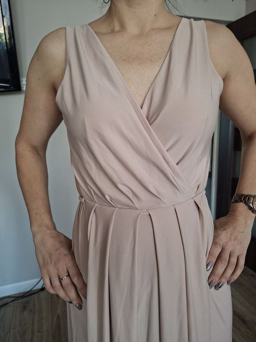 Sukienka na różne okazje