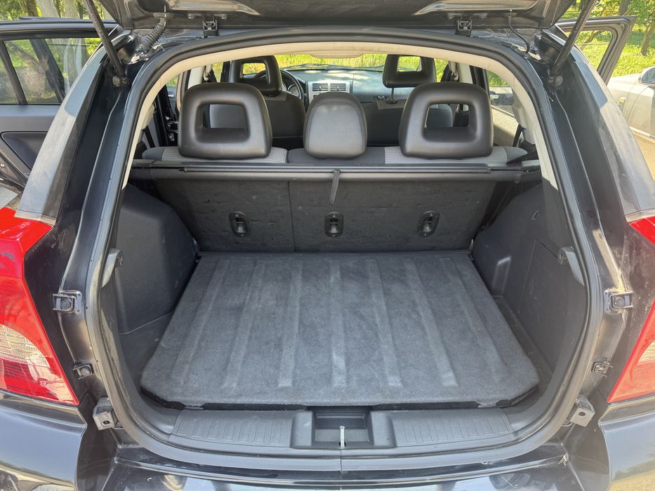 Продам авто Dodge Caliber 2008
