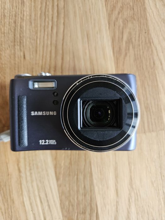 Aparat fotograficzny Samsung WB550