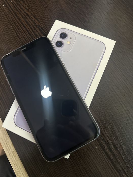 Продам iPhone 11