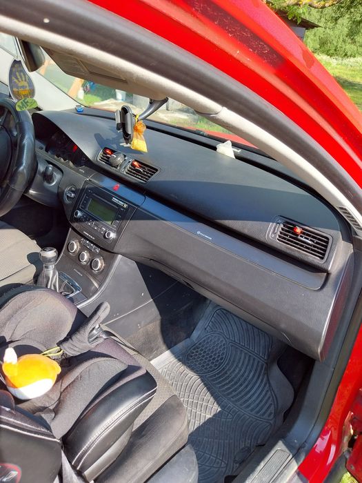 Пасат б 6 універсал повний привід фарба раптор гаражне зберігання