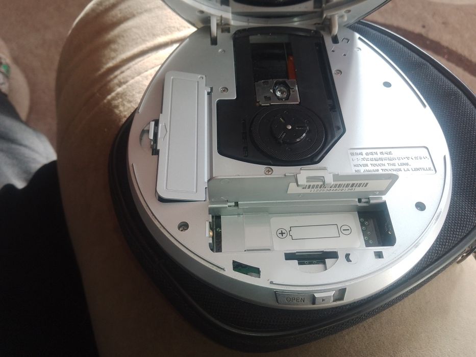 Продам сд плеер слим икс