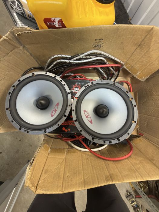 Продам трохи автозвуку