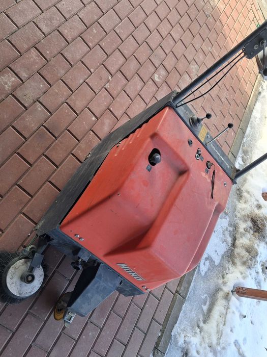 Zamiatarka akumulatorowa 12v Hako