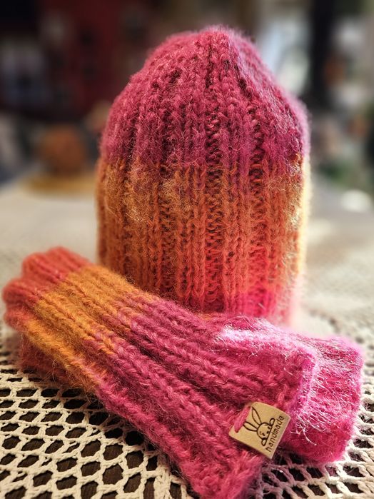Czapka i rękawiczki handmade