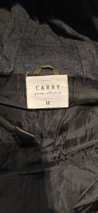 Damska kurtka zimowa CARRY