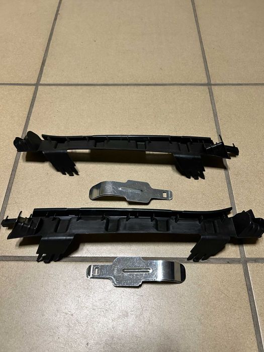 Кронштейн фари BMW X3 G01 X4 G02 кріплення 63117931709 63117931710