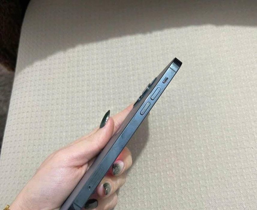 iPhone 12 Pro Max 128gb desbloqueado