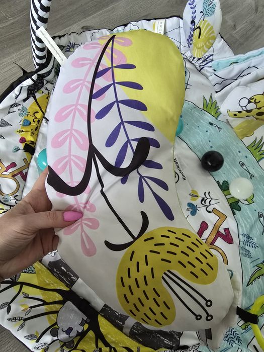 Duża Mata Edukacyjna 4W1 Play Activity Gym kinderkraft kulki zabawki