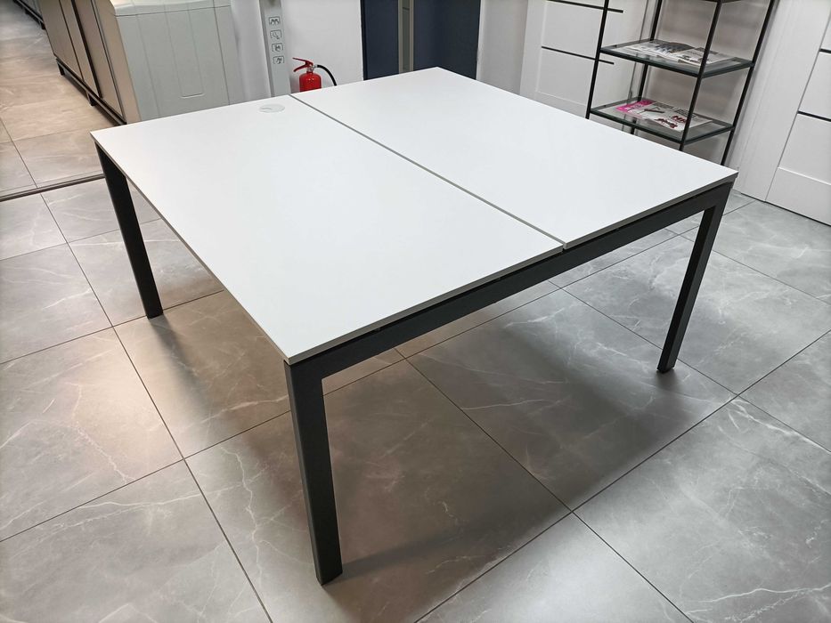 Biurko podwójne wielostanowiskowe dwuosobowe 2 osobowe 140cm x 140 cm