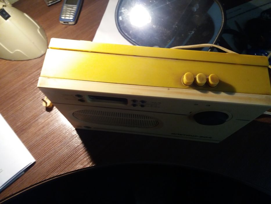 Продам радіоприймач