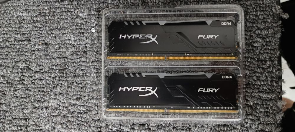 Pamięć RAM DDR4 32gb HyperX Fury RGB 2x16gb  3200mhz