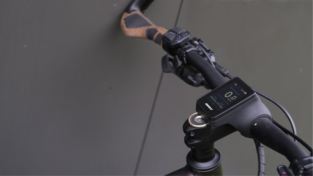 Електровелосипед міський Giant Explore