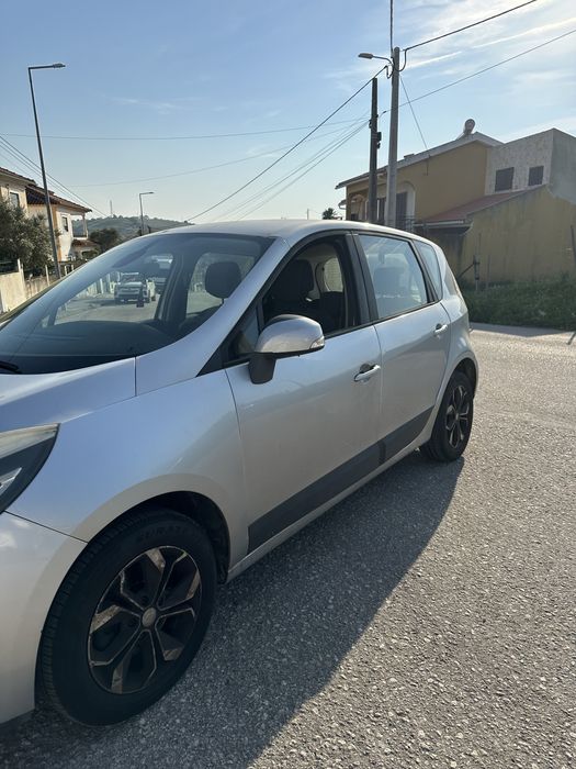 Vendo Renault Scenic 1.5 dci Gasoleo
