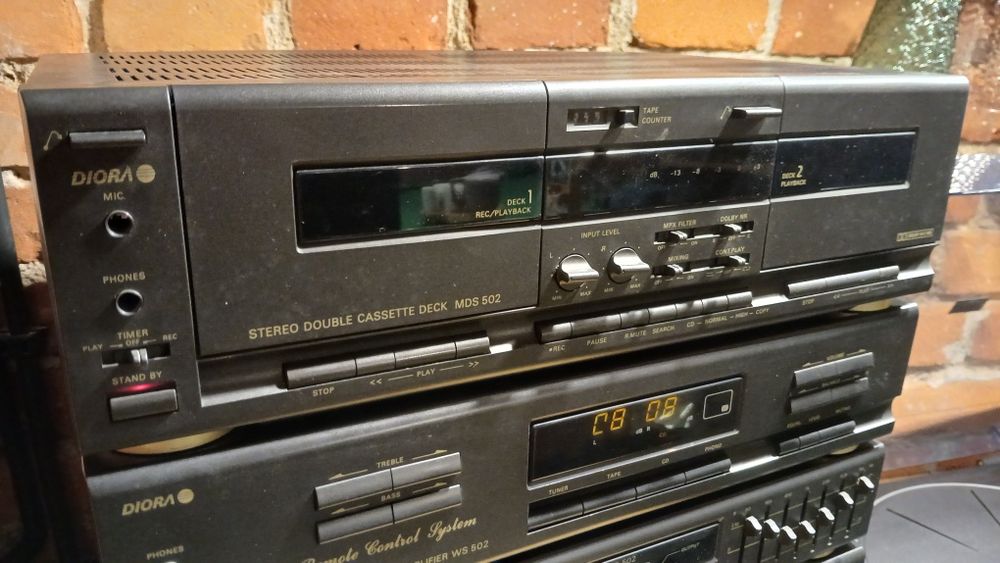 Wieża Diora,Altus,gramofon