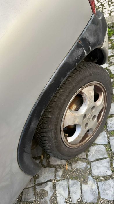 Corsa B 2000 Gasolina - Para reparar ou peças