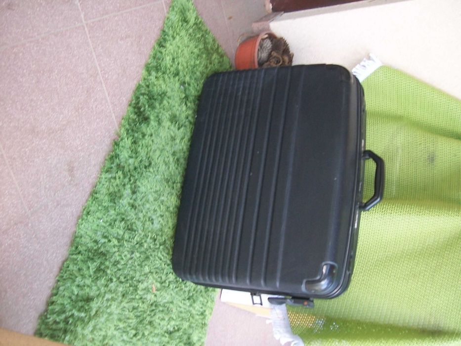 walizka duża podróżna duża rodzaje wielkości rozne