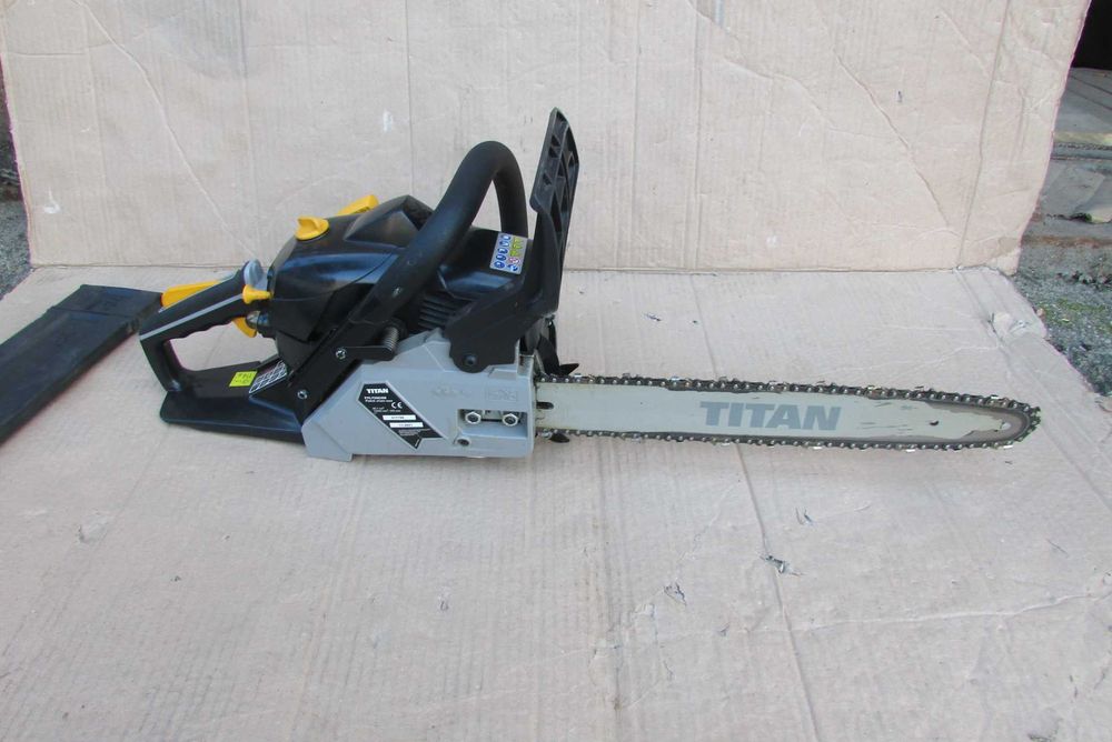 Бензопила, пила бензинова, цепная пила TITAN 40см. 40.1 см3 (з Англії