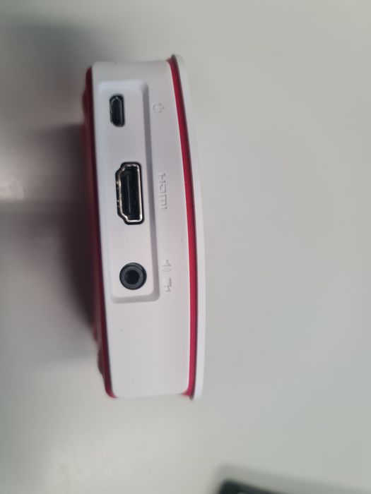 Raspberry Pi 3 B with Case and Heatsinks64297887443201121