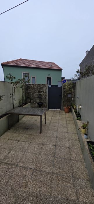 Casa T2 para Arrendamento – Guifões, Lomba (Matosinhos)