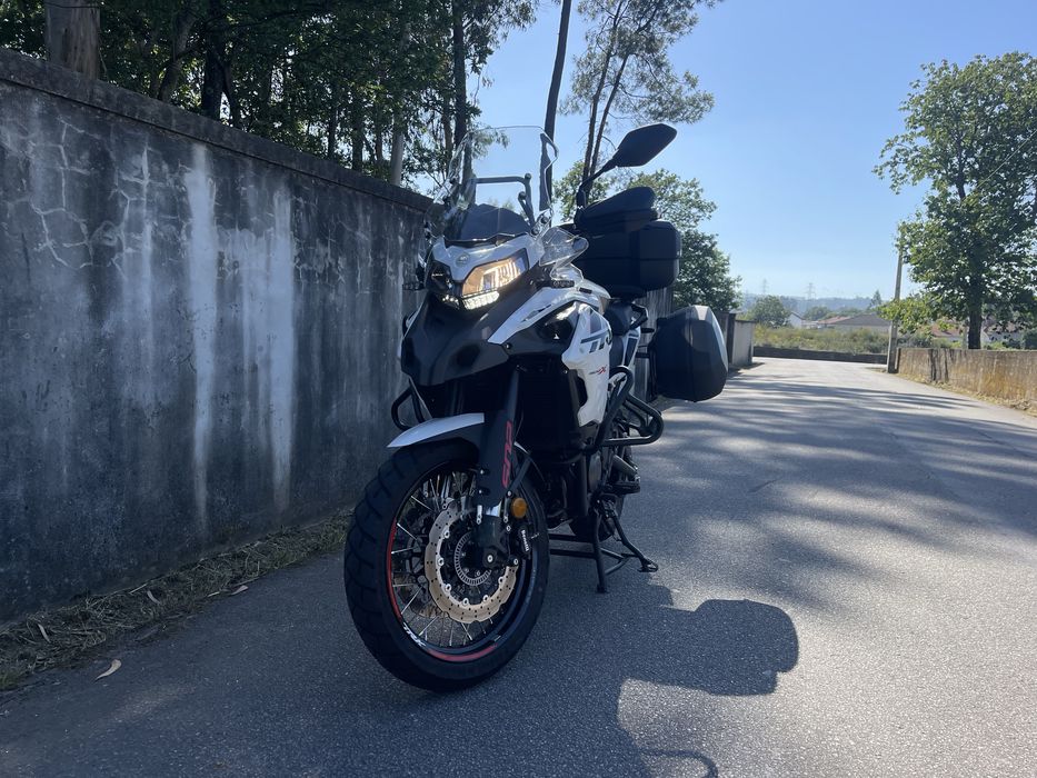 Benelli TRK 502X