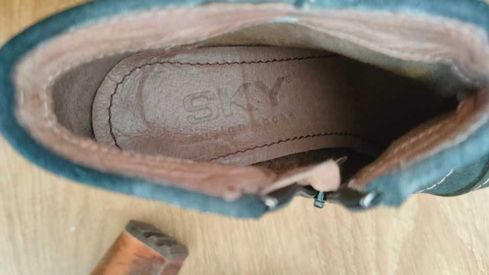 Botas / Sapatos da Marca Sky design shoes