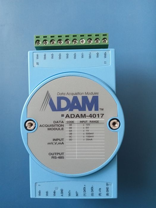 ADAM-4017 Advantech