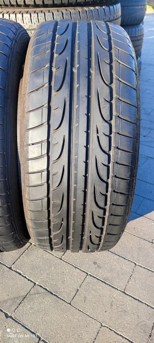 215/45R16 Dunlop SP Sport MAXX
