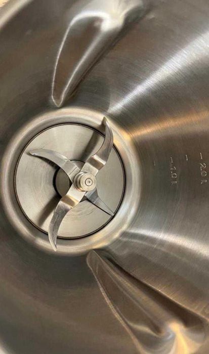 Yammi 2 XL  Nova com livro de receitas