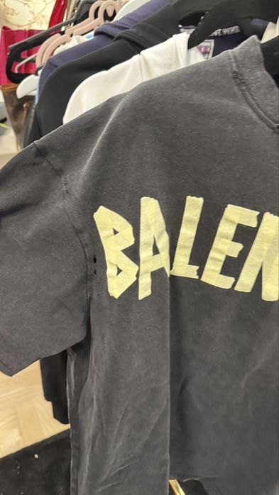 T-shirt balenciaga
