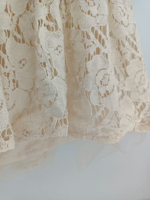 Kremowa sukienka boho Vero Moda