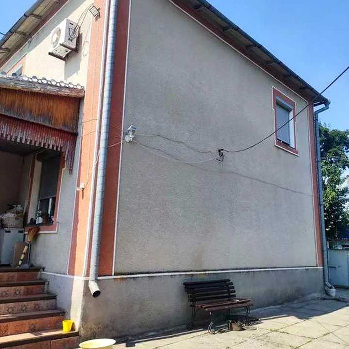 Продам будинок срочно