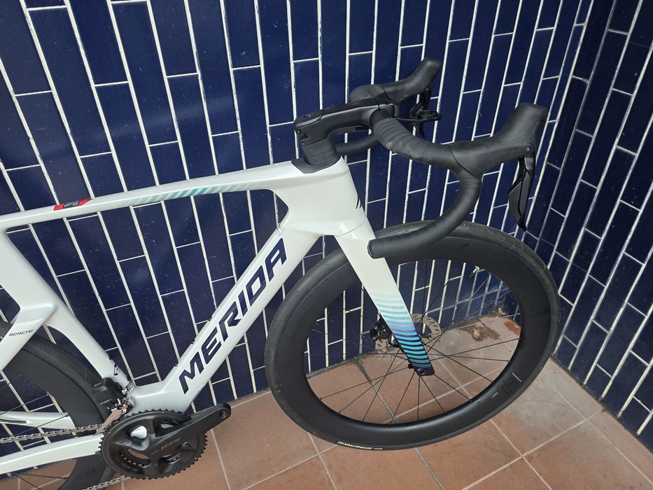 Merida reacto com rodas carbono